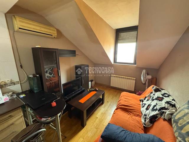 Piso en Alquiler en Calle de Jesús en Nuevo Aranjuez - Ciudad de las Artes