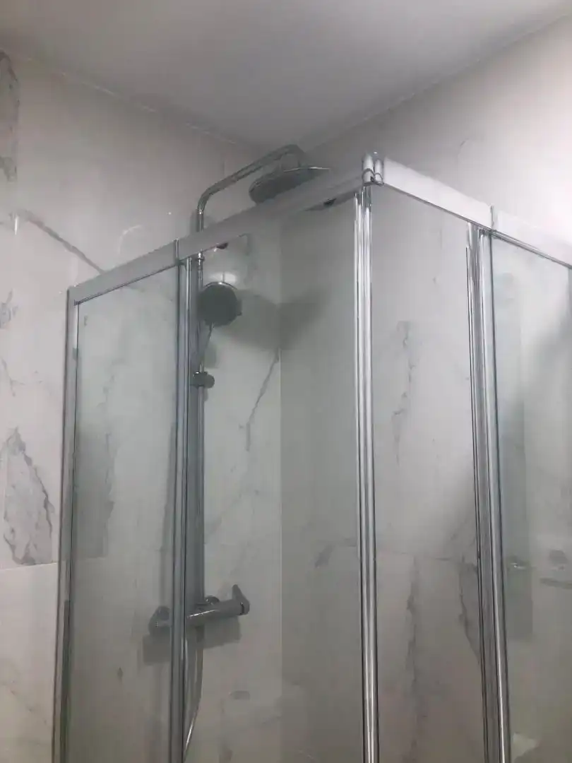 Badezimmer von Wohnung zur Miete in L'Hospitalet de Llobregat