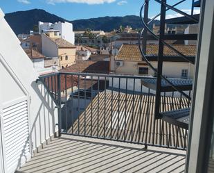 Vista exterior de Àtic de lloguer en Alhaurín de la Torre amb Terrassa, Moblat i Forn