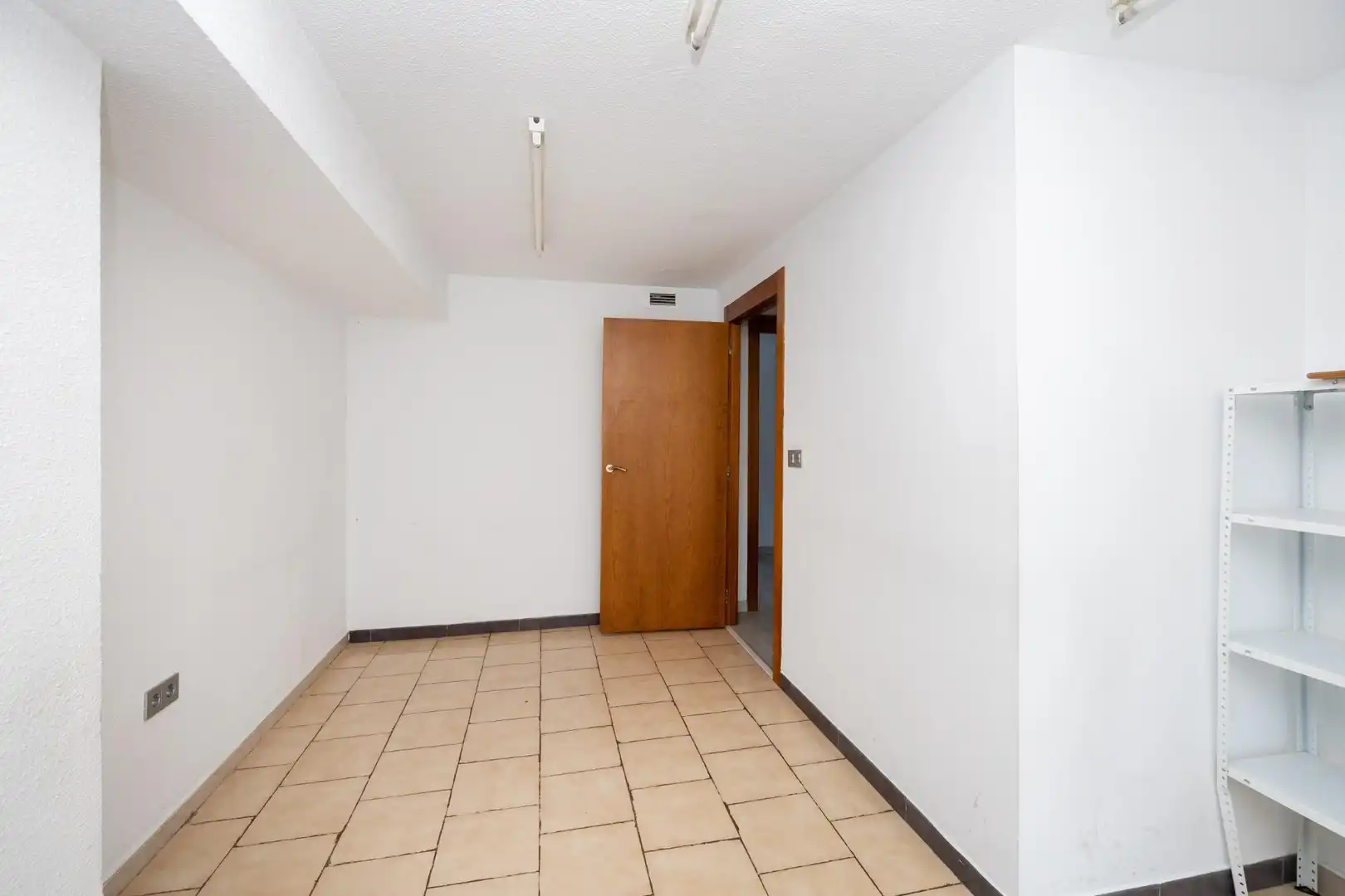 Local comercial en venta en Genil, imagen 30