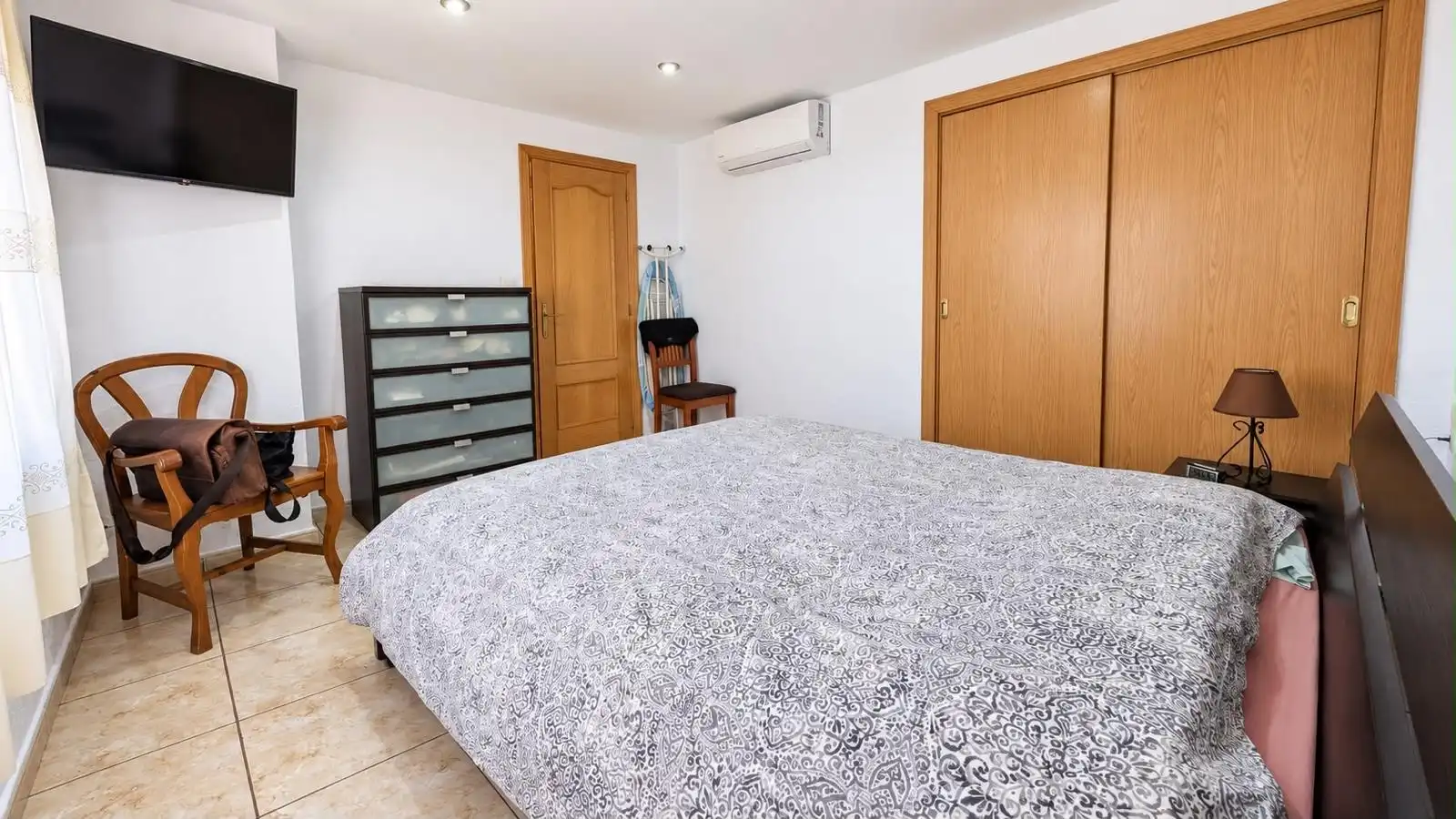 Dormitori de Apartament en venda en Santa Pola ciudad