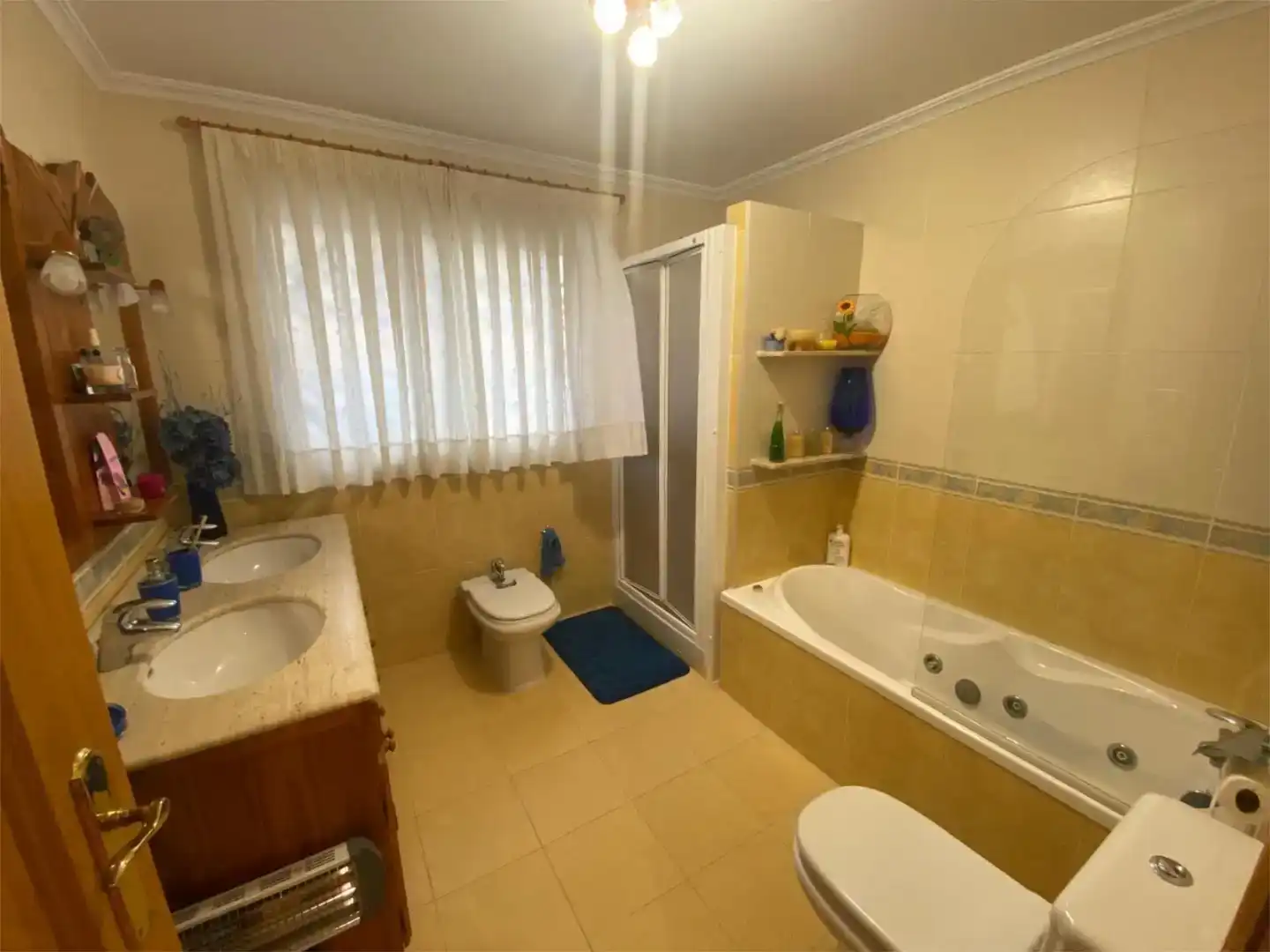 Baño de Casa o chalet en venta en Torrent con Aire acondicionado, Piscina y Balcón