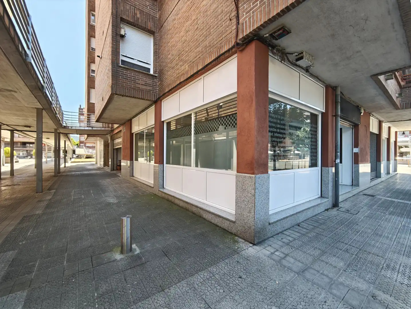 Gewerbefläche zum Verkauf in Trañabarren Hiribidea, imagen 2