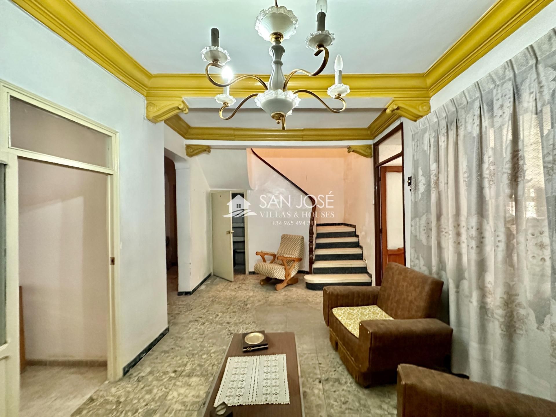 Sala d'estar de Casa o xalet en venda en Aspe amb Jardí privat i Traster