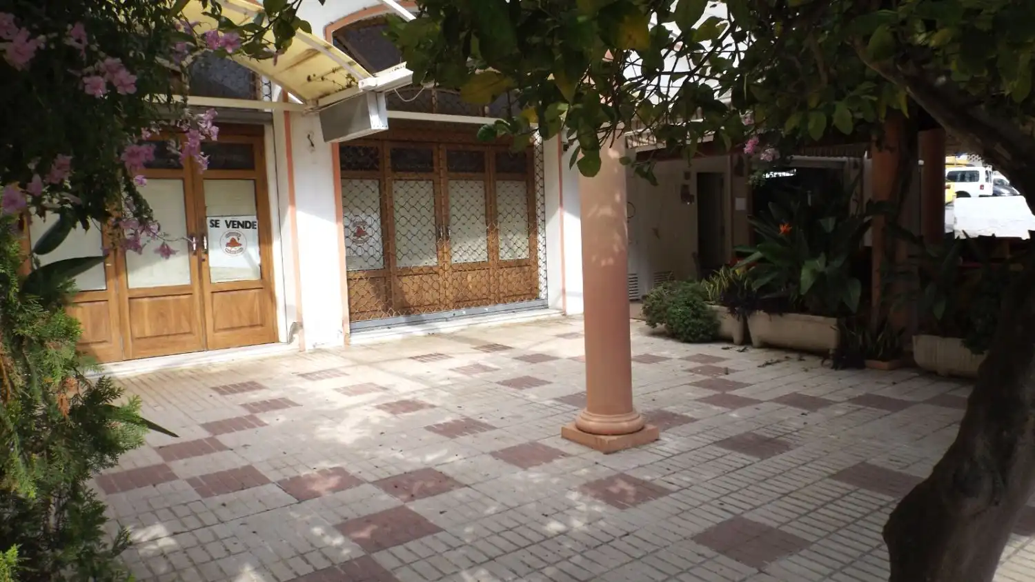 Local comercial en venda a Solymar