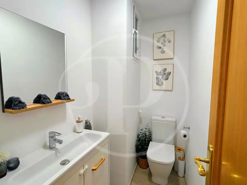Baño de Piso en venta en Manises con Aire acondicionado y Balcón