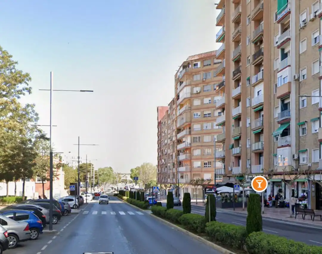 Vista exterior de Piso de alquiler en Cartagena con Amueblado, Horno y Lavadora
