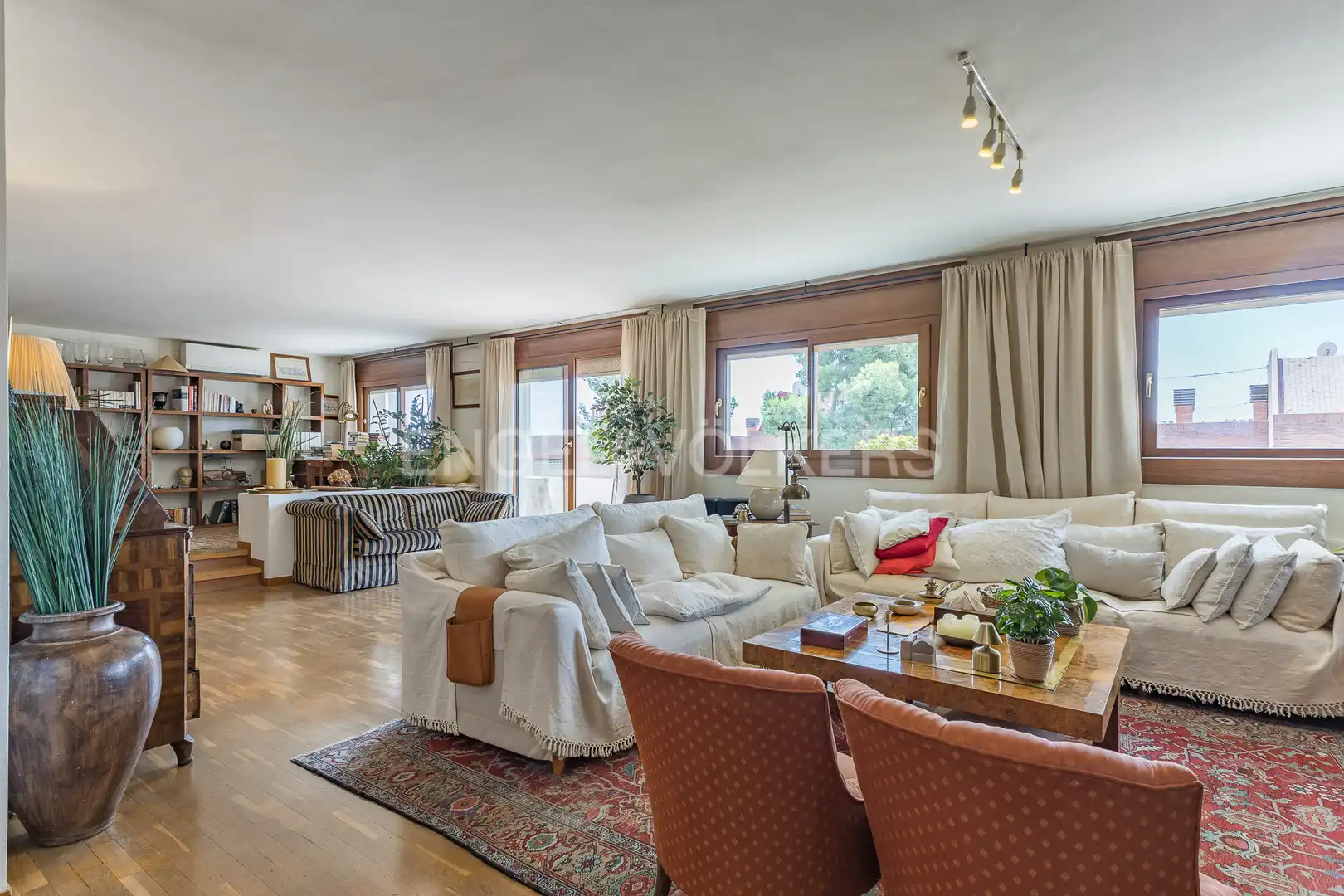 Ático con terraza en venta en Finestrelles, imagen 4
