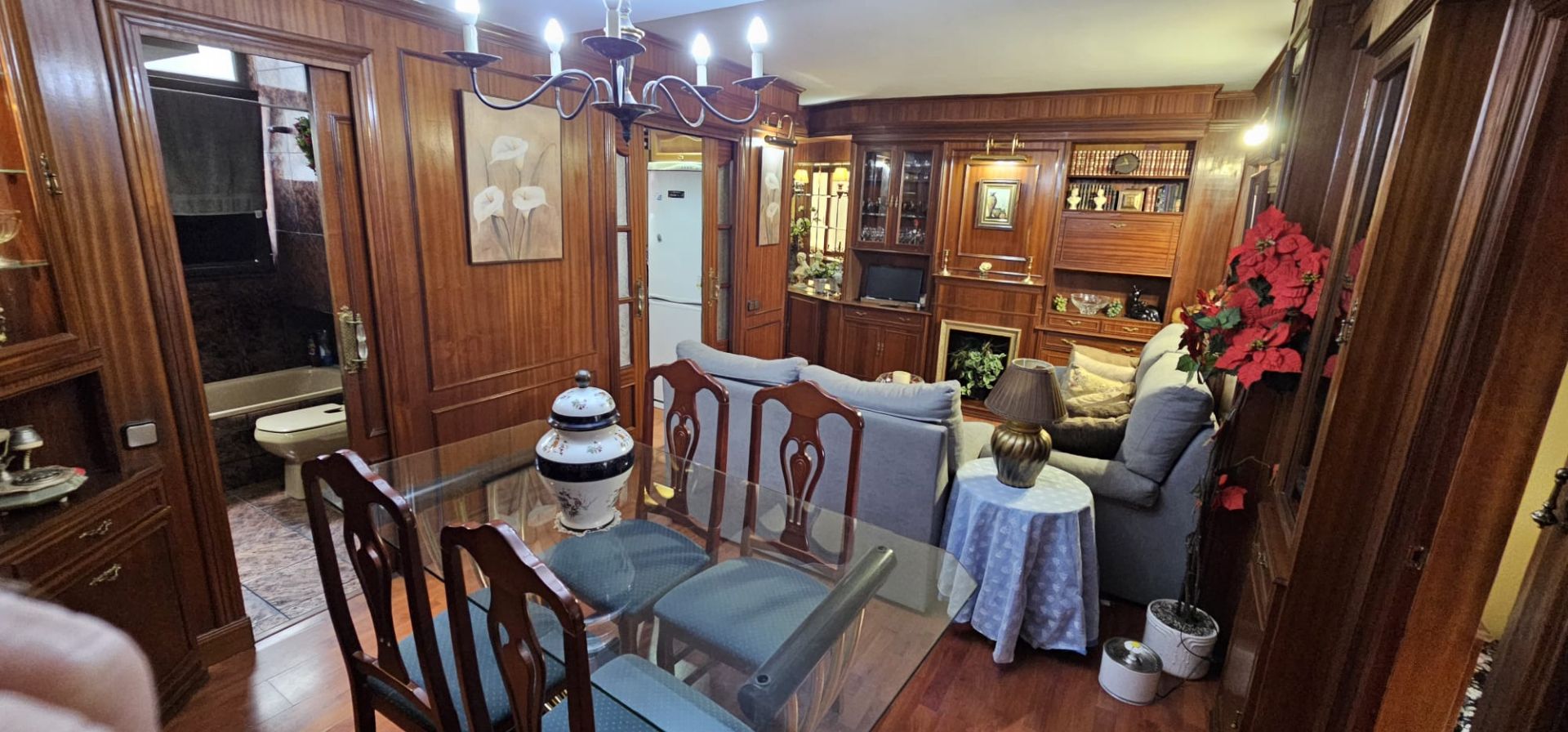 Dining room of Flat for sale in Oviedo   with Heating, Parquet flooring and Furnished