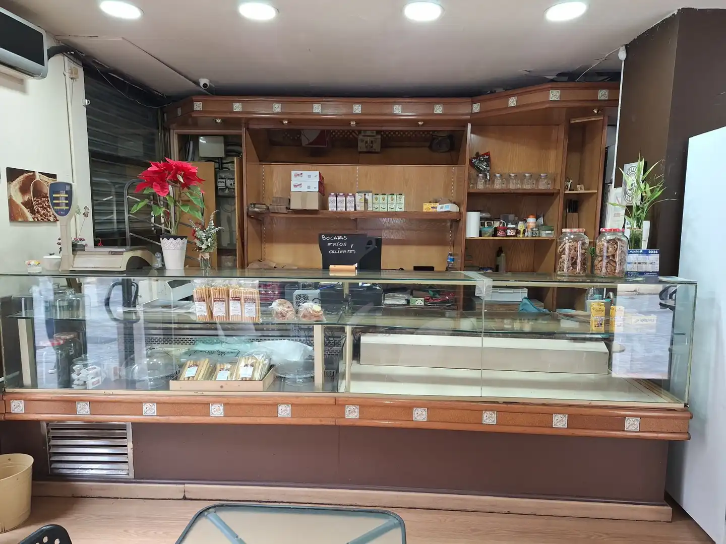 Business premises for transfer in Sants - Montjuïc, imagen 10