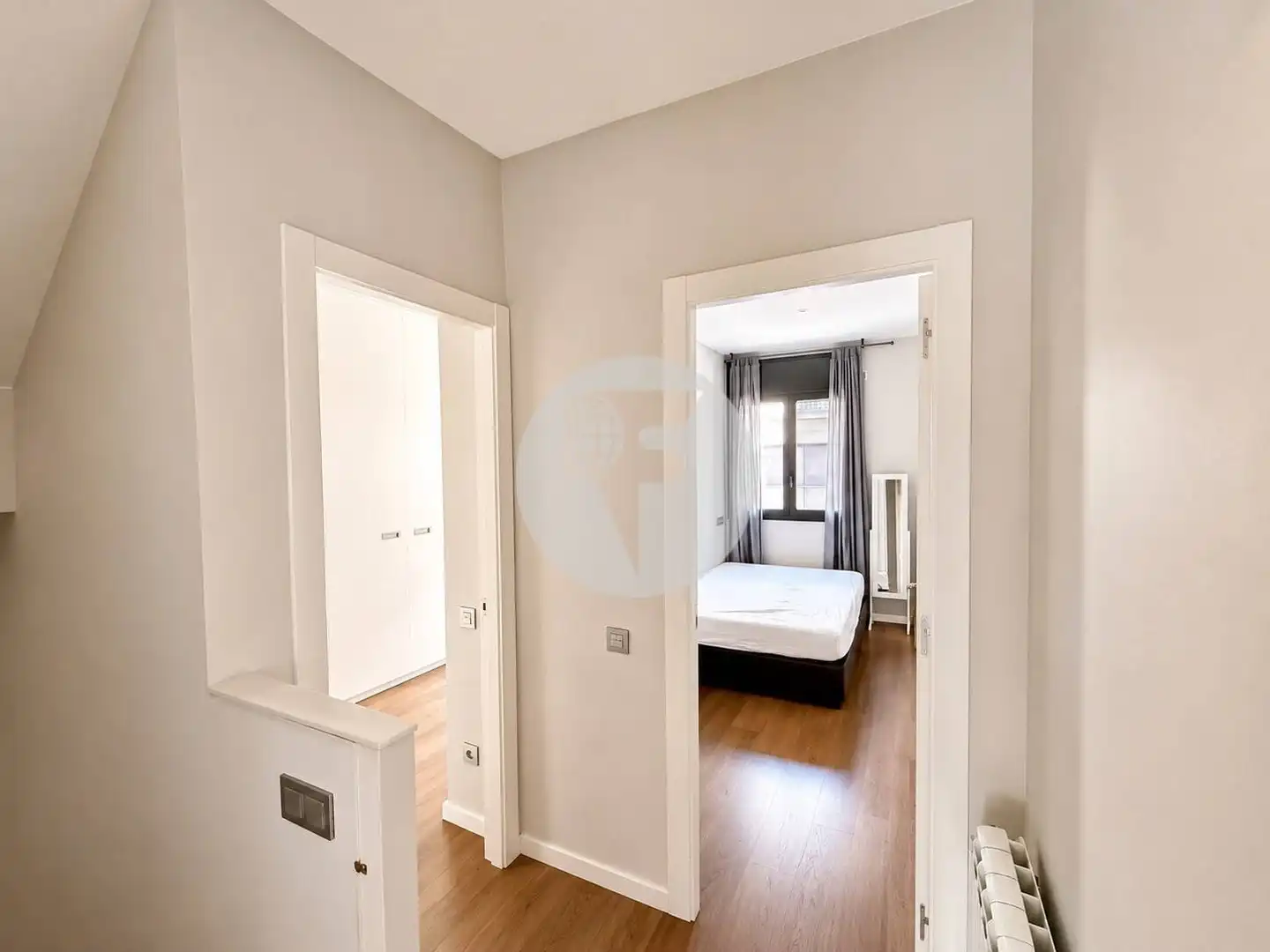 Casa aparellada amb terrassa en venda a Ponent, imagen 9