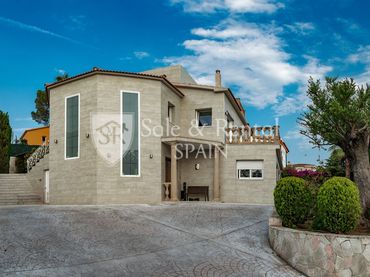 Casa con piscina in vendita a Condado del Jaruco - Puigventós
