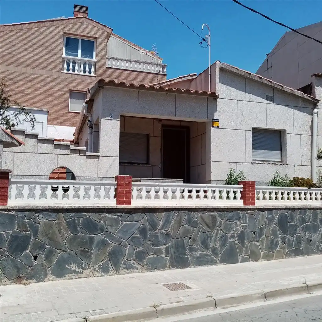 Maison jumelée à vendre à C/ Palencia