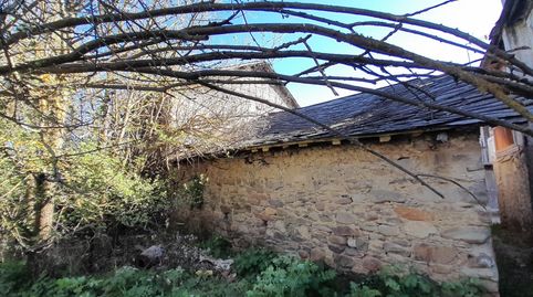 CASA DE PUEBLO PARA REFORMAR CON TERRENO EN VILLADEPALOS, immagine 4