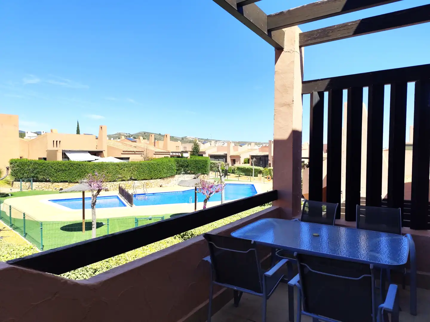 Apartament amb terrassa en venda a Ronda del Golf 114, imagen 2