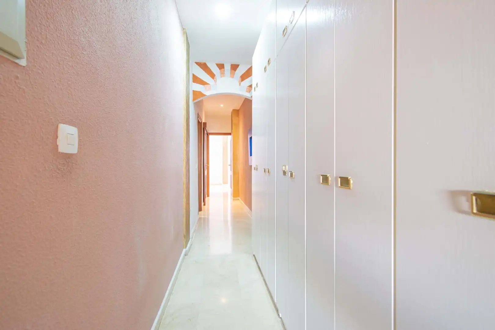Flat for sale in Sevilla  with Air Conditioner, Terrace and Storage room