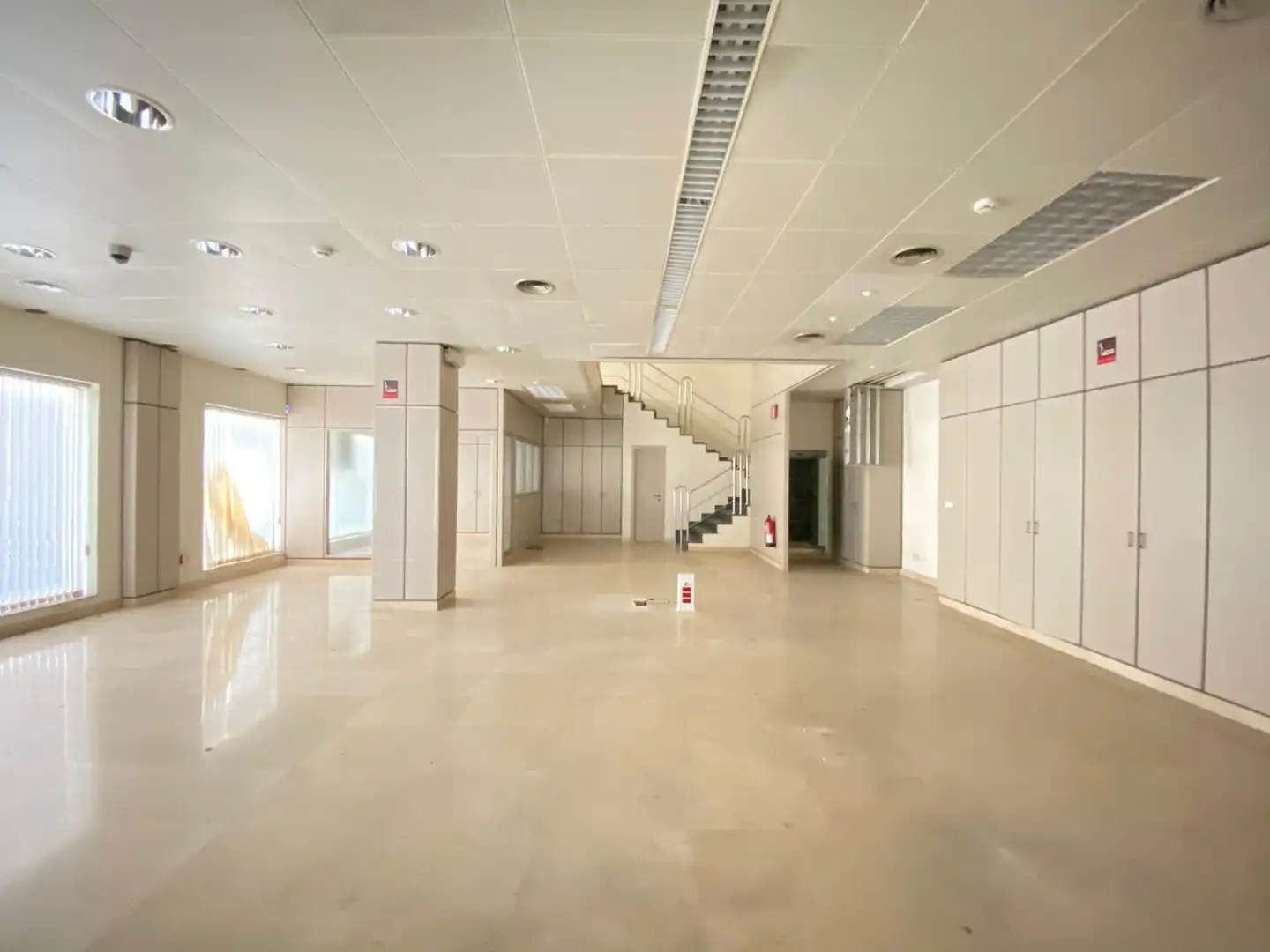 Local comercial en venta en Calle CARRATALA 43, imagen 14