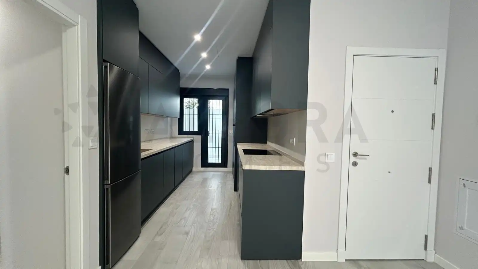 Kitchen of Flat for rent in Jerez de la Frontera  with Air Conditioner, Private garden and Community pool
