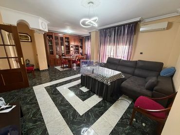 Appartamento con balcone in vendita a Martos