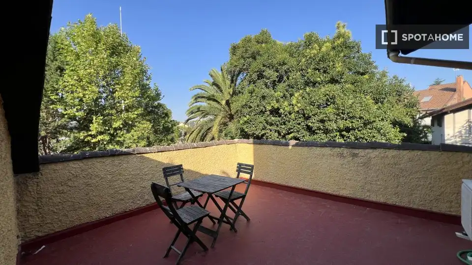 Room in Aravaca