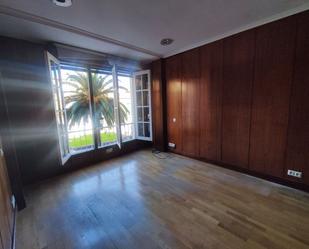 Bedroom of Flat for sale in Oviedo   with Swimming Pool