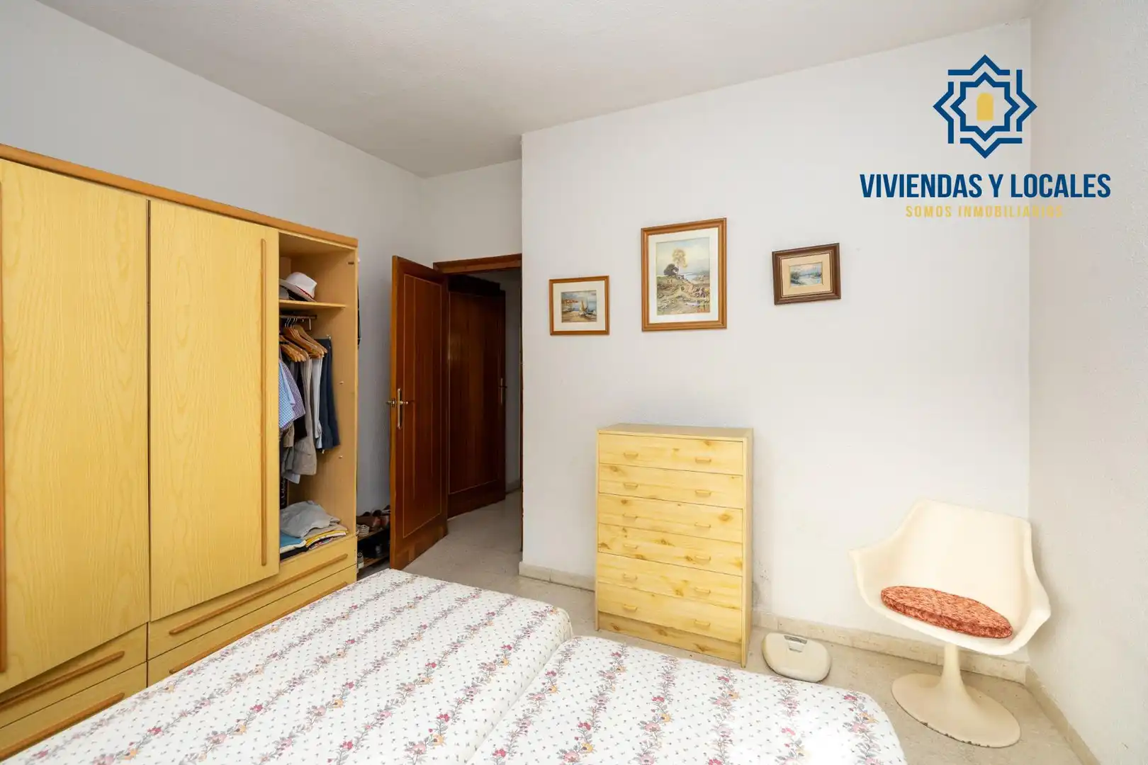 Habitación de Casa o chalet en venta en Armilla con Aire acondicionado, Calefacción y Jardín privado