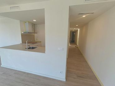 Dúplex con balcón en venta en La Girada