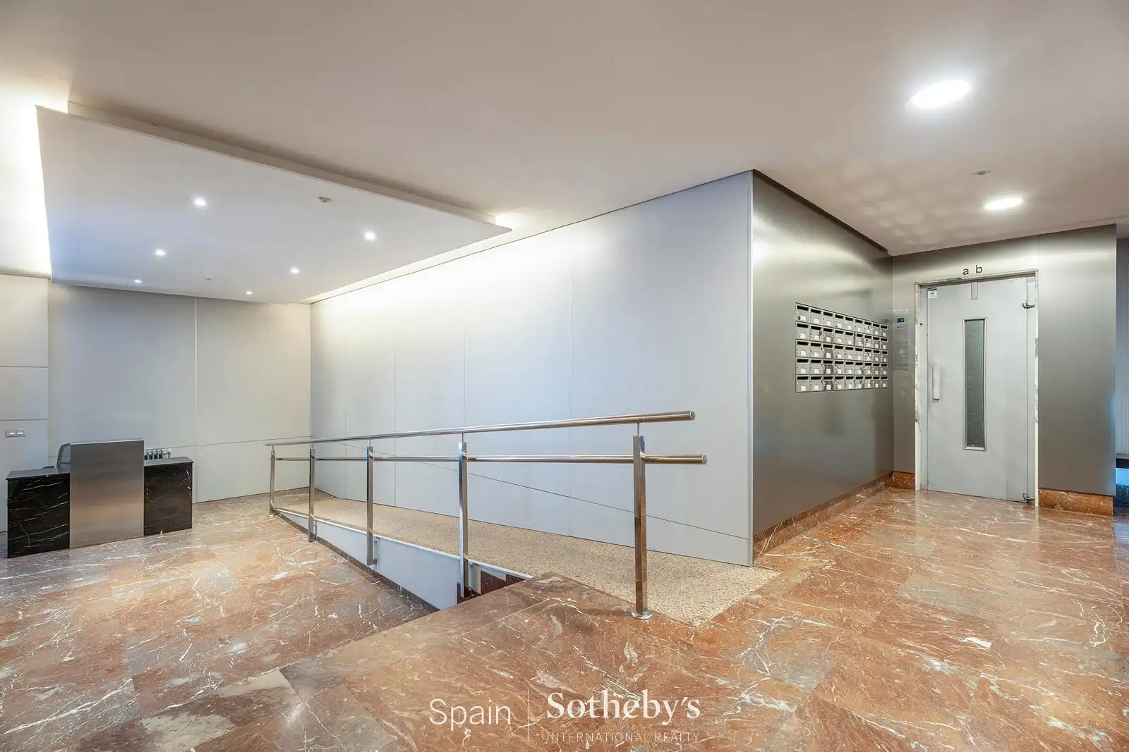 Apartament amb ascensor de lloguer a Calle de O'Donnell, imagen 26