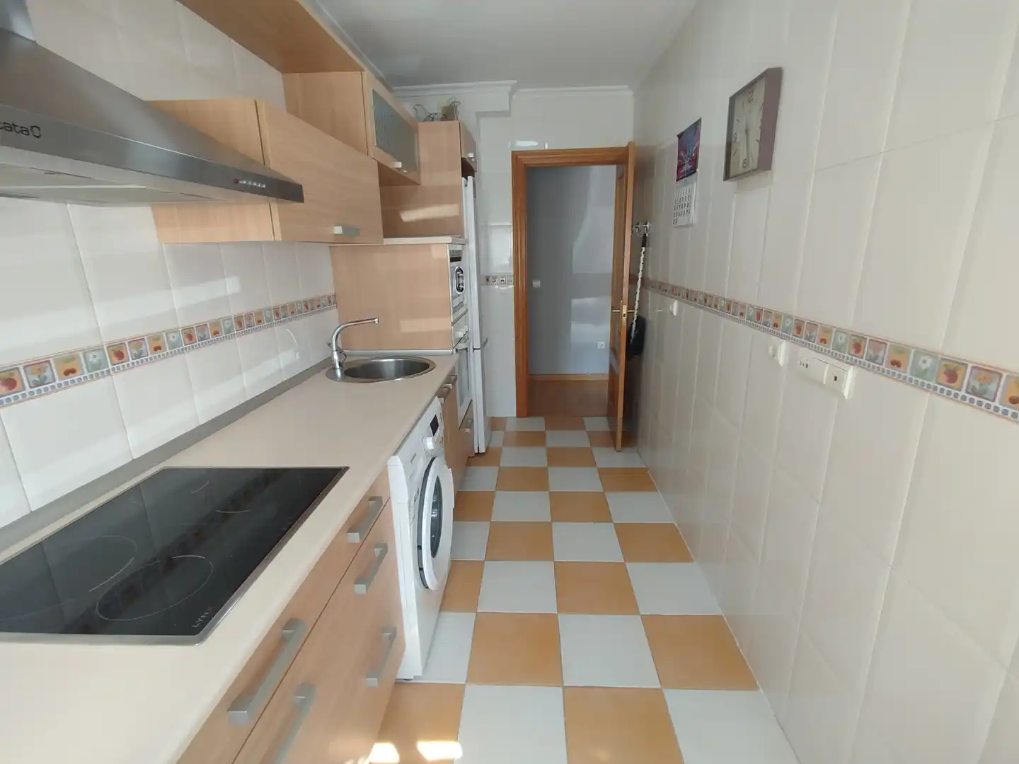 Küche von Wohnung zum Verkauf in Zaratán mit Heizung, Abstellraum und Ofen