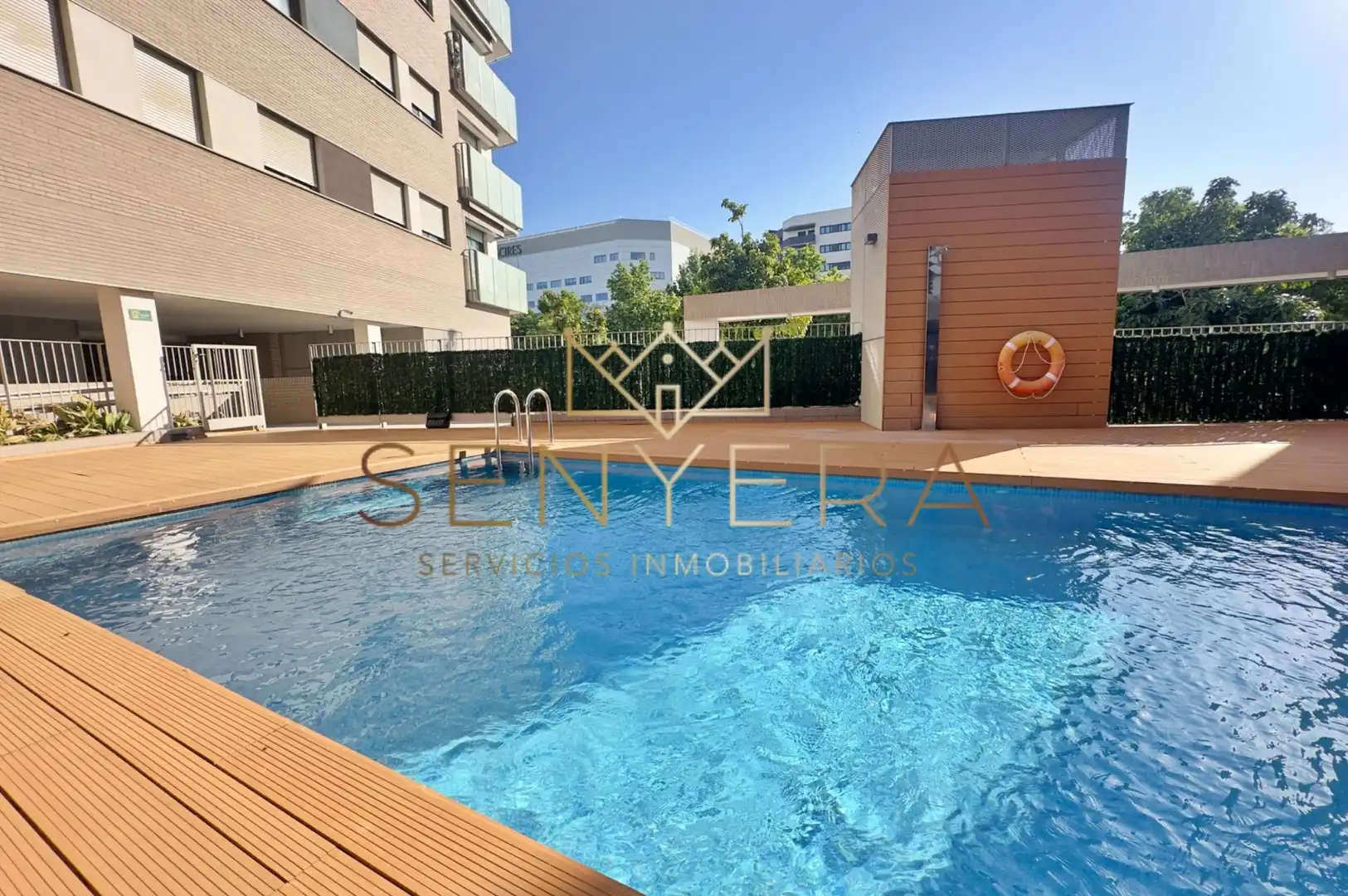 Piscina de Piso en venta en Valencia