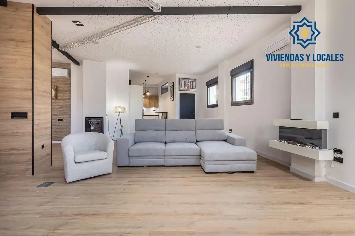 Flat for sale in Genil, imagen 2