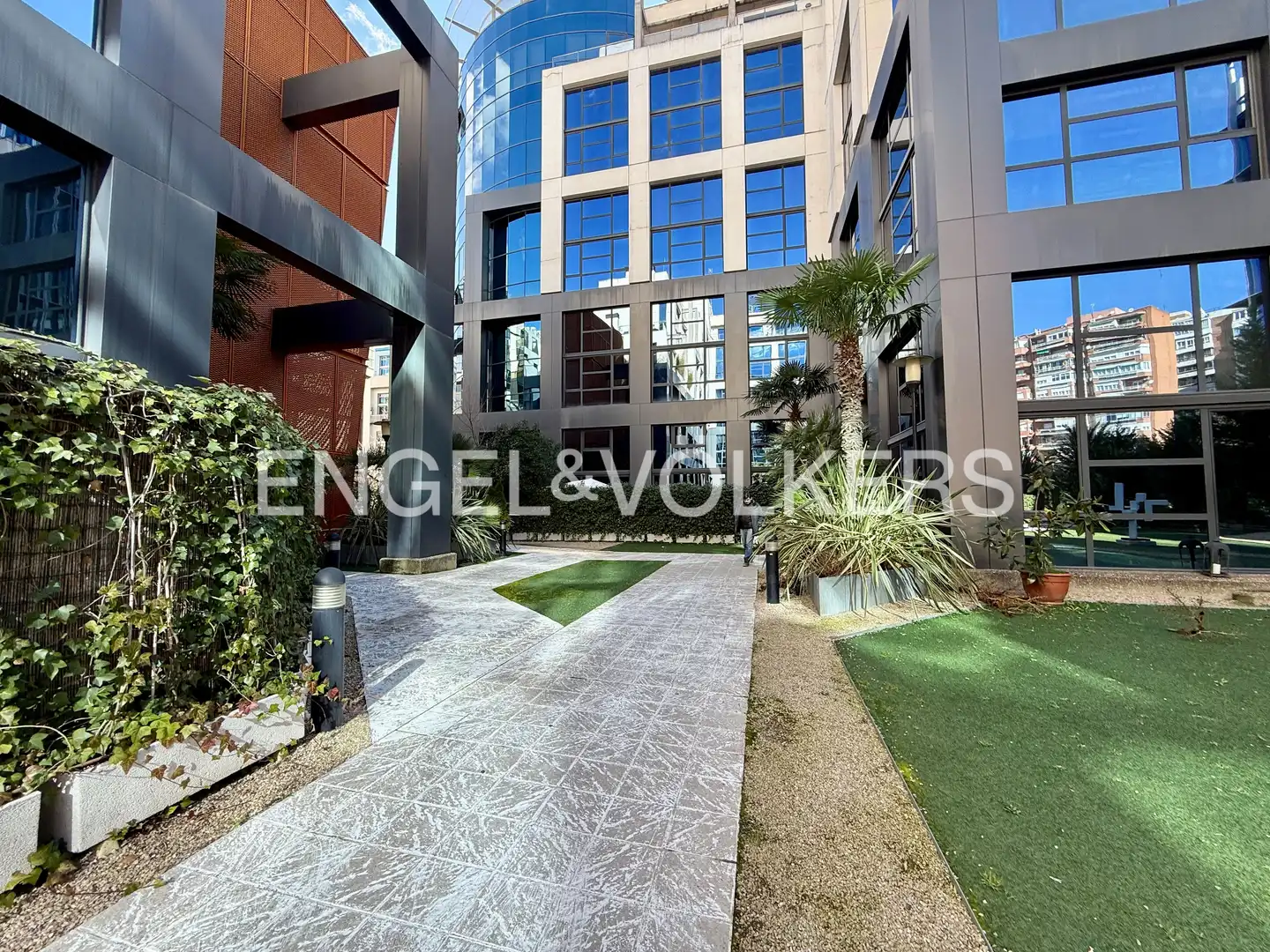 Terrasse von Maisonette zur Miete in Madrid mit Klimaanlage, Heizung und Privatgarten