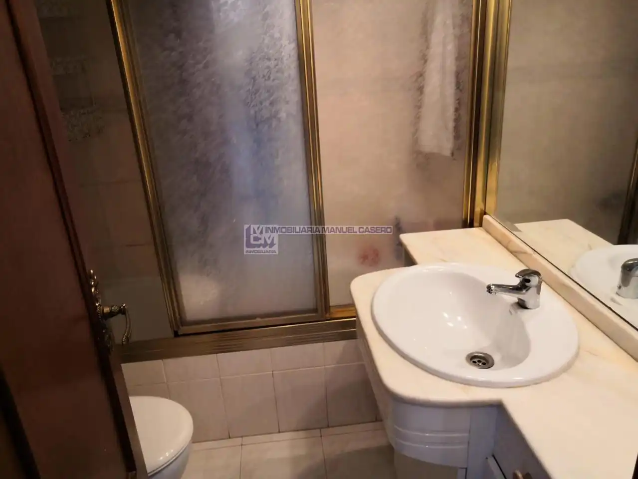 Baño de Piso de alquiler en Cáceres con Aire acondicionado, Calefacción y Terraza