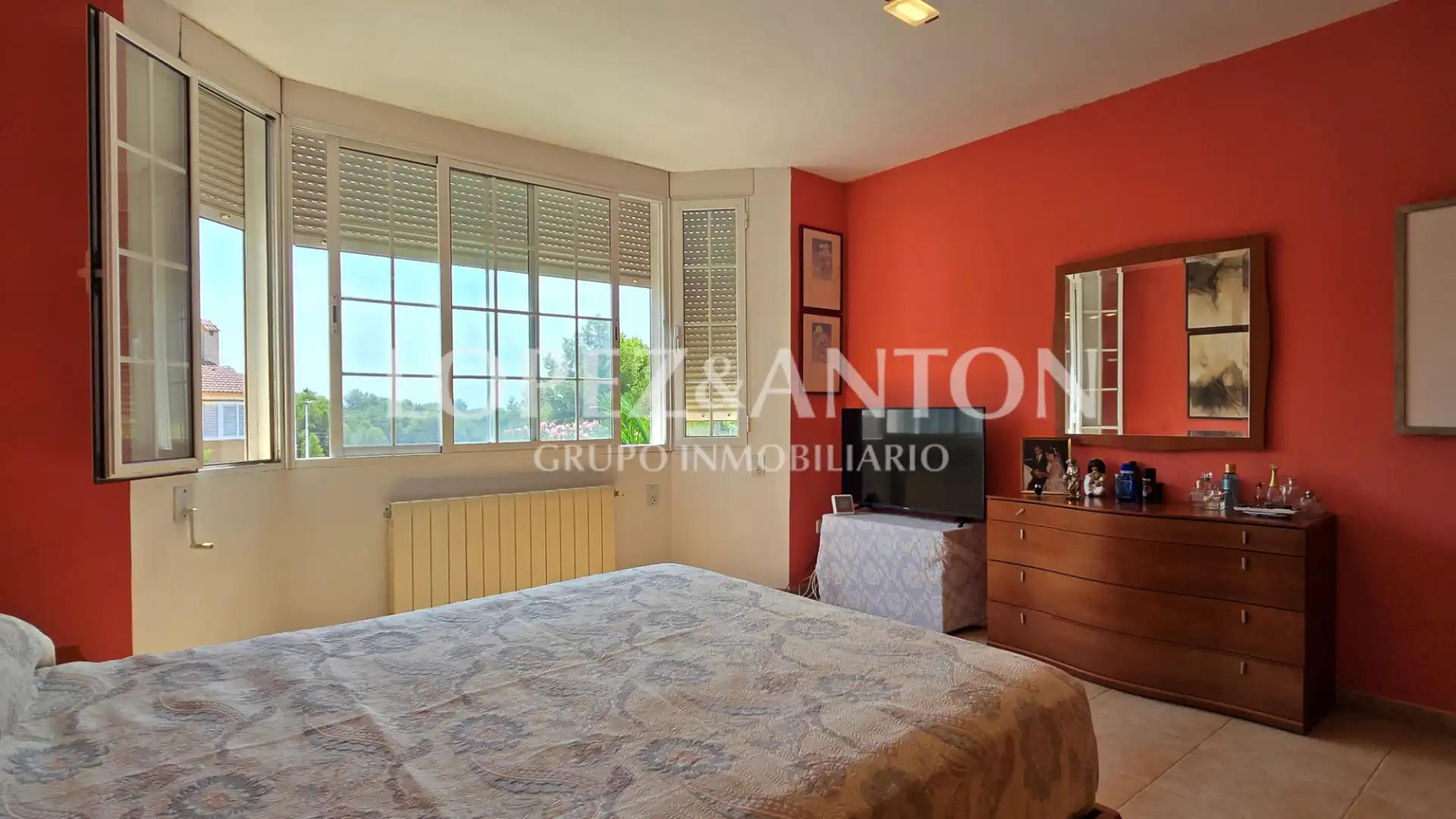 Bedroom of Houses for sale in L'Eliana  with Heating, Private garden and Terrace