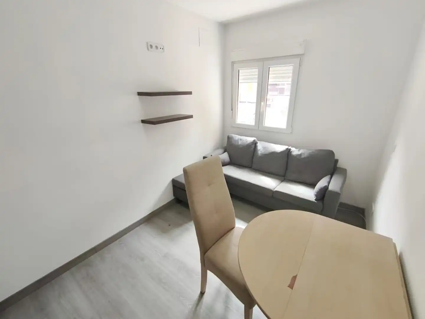 Sala d'estar de Pis de lloguer en Madrid amb Calefacció