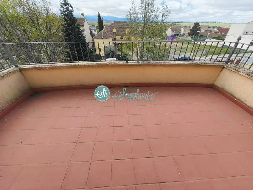 Terraza de Casa o chalet en venta en San Cristóbal de Segovia con Calefacción, Jardín privado y Terraza