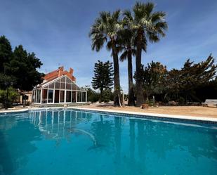 Piscina de Casa o xalet en venda en Elche / Elx amb Jardí privat, Terrassa i Traster