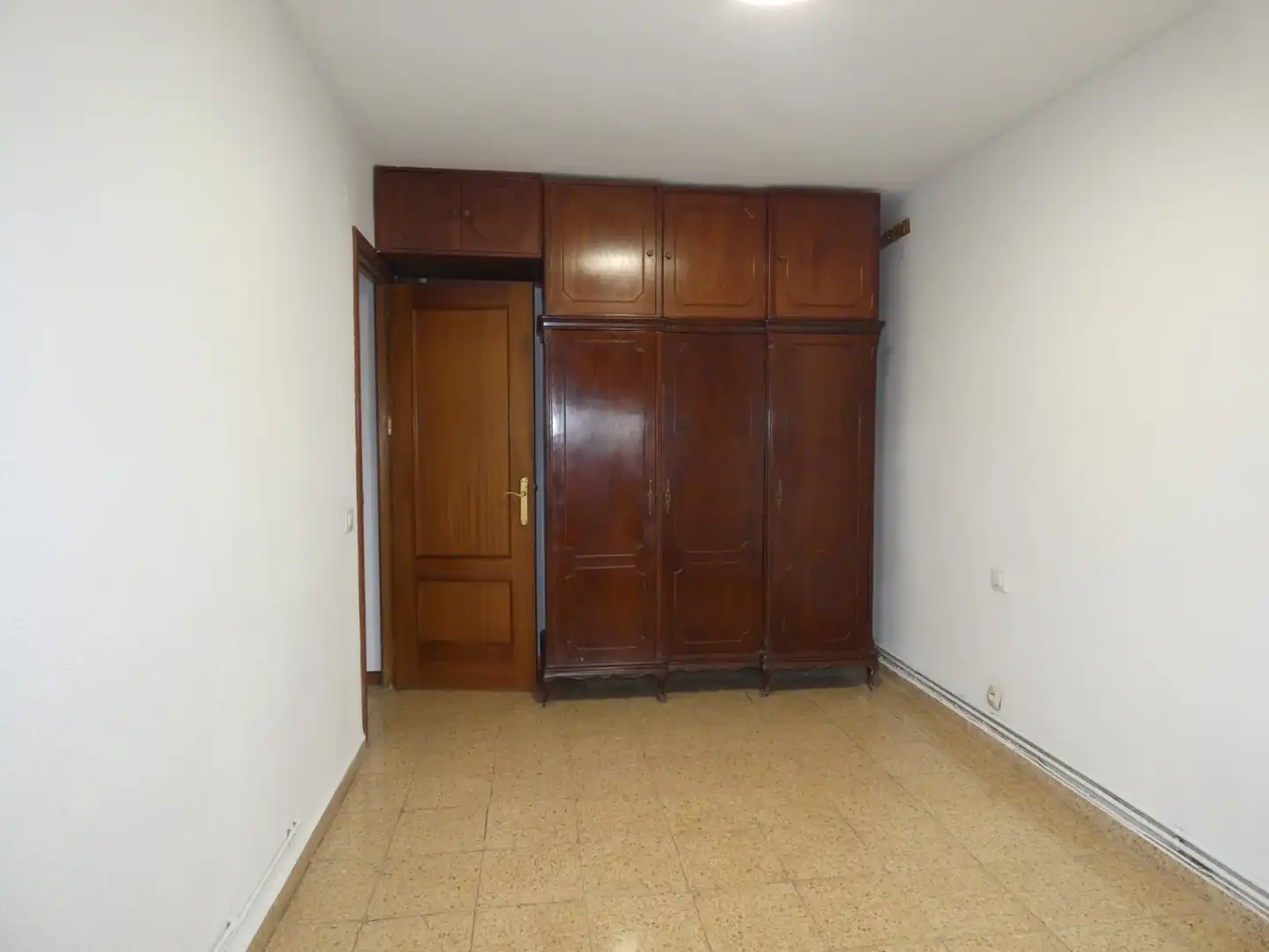 Schlafzimmer von Wohnung zum Verkauf in Coslada mit Heizung