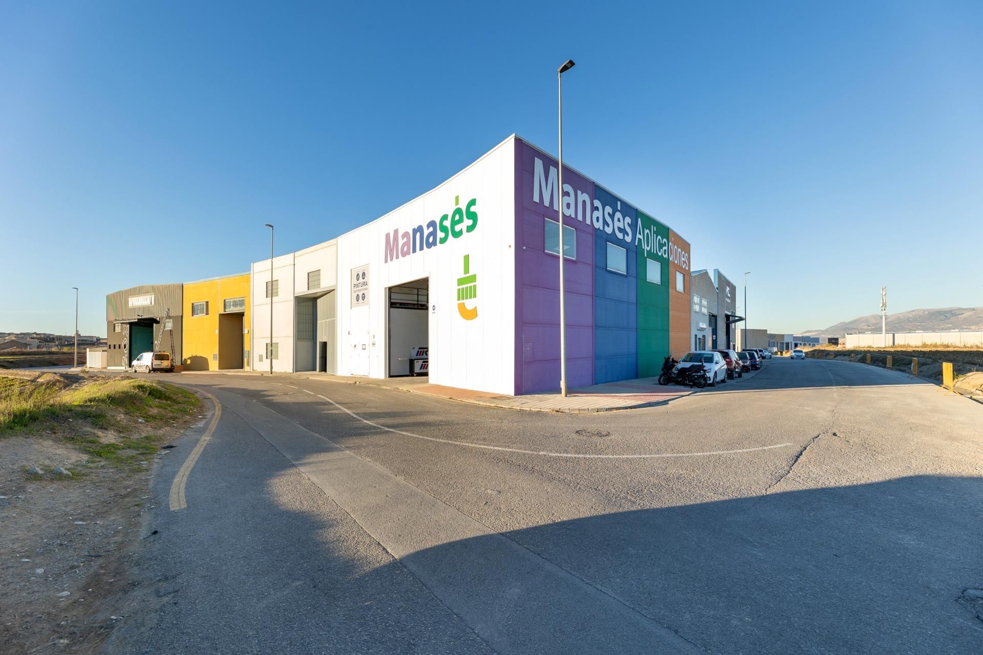 Vista exterior de Nau industrial en venda en Las Gabias