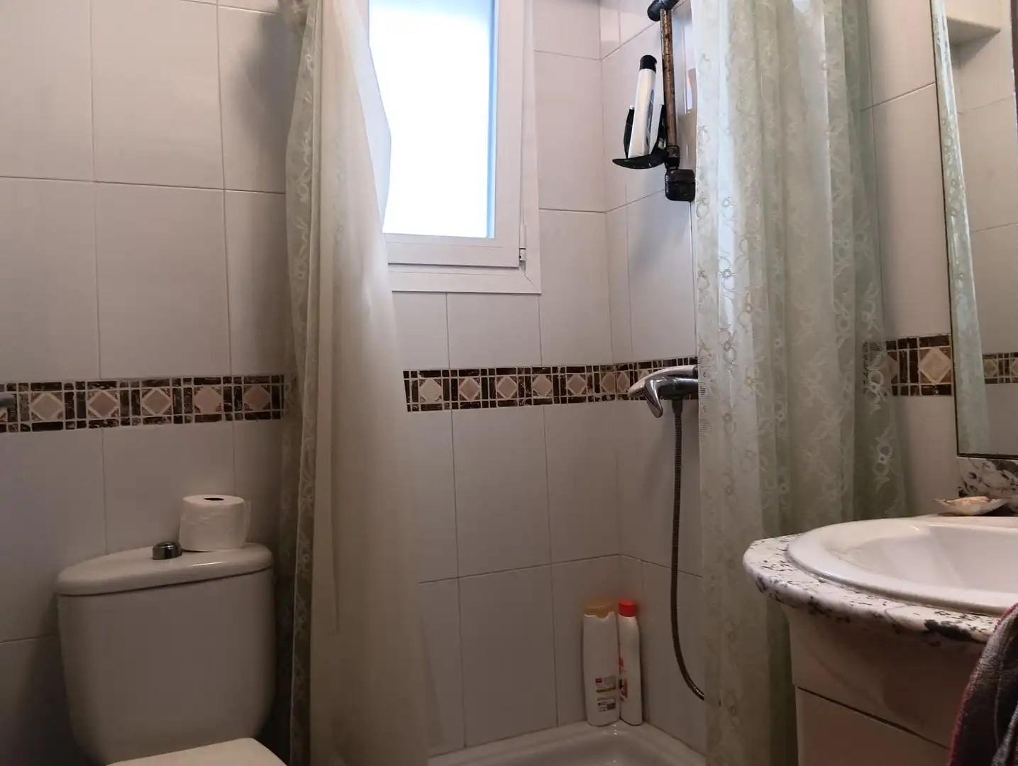 Bany de Pis en venda en Oropesa del Mar / Orpesa amb Terrassa i Balcó