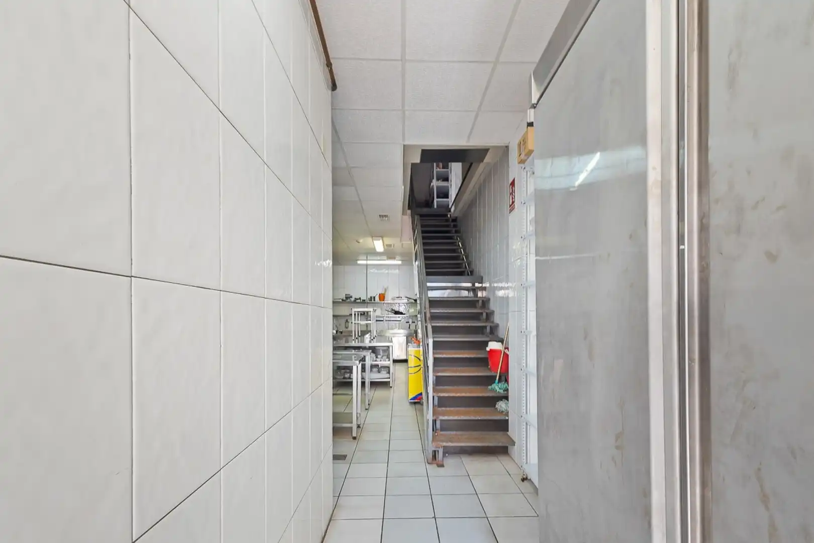 Local en venta en Orihuela con Aire acondicionado y Alarma