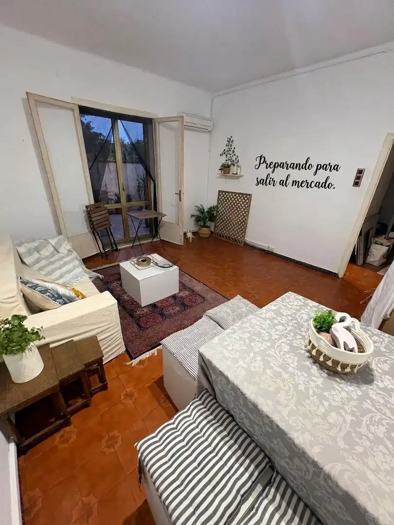 Sala de estar de Planta baja en venta en Ponent