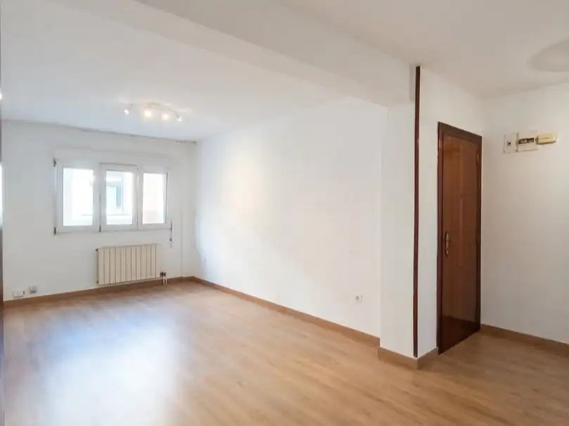 Sala d'estar de Pis en venda en Gijón  amb Calefacció i Terrassa