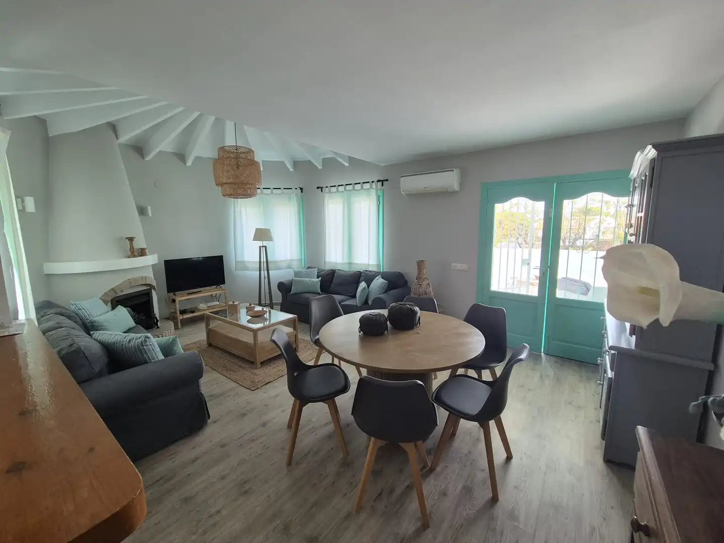 Detached house with pool to rent in Casco Urbano, imagen 5
