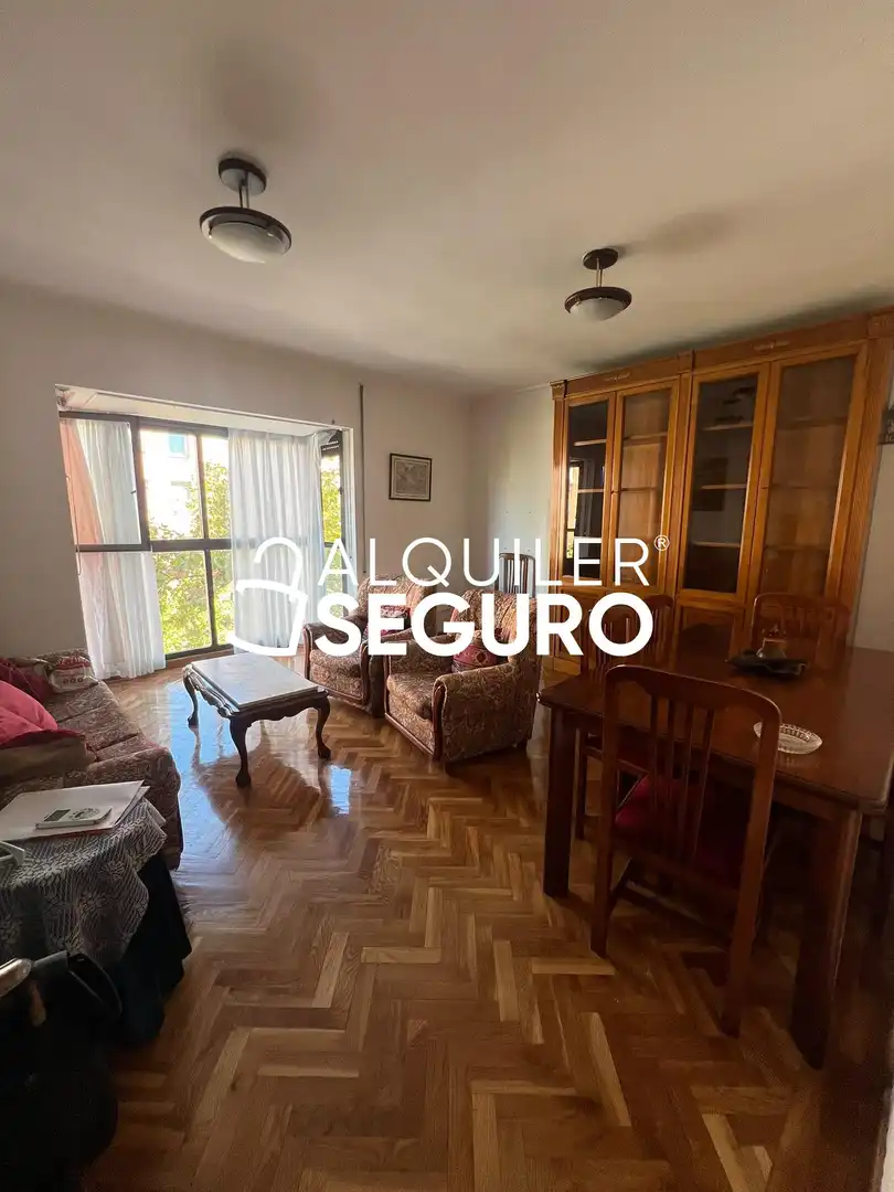 Piso con ascensor en alquiler en de Alcalá, imagen 8