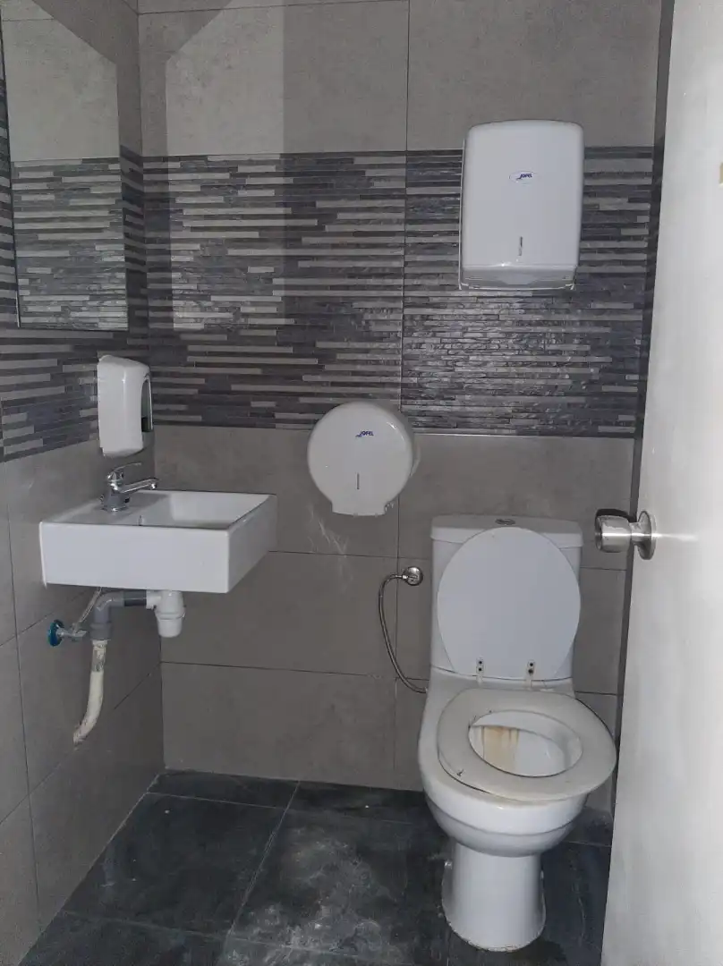 Business premises for sale in Porta Nova, imagen 5