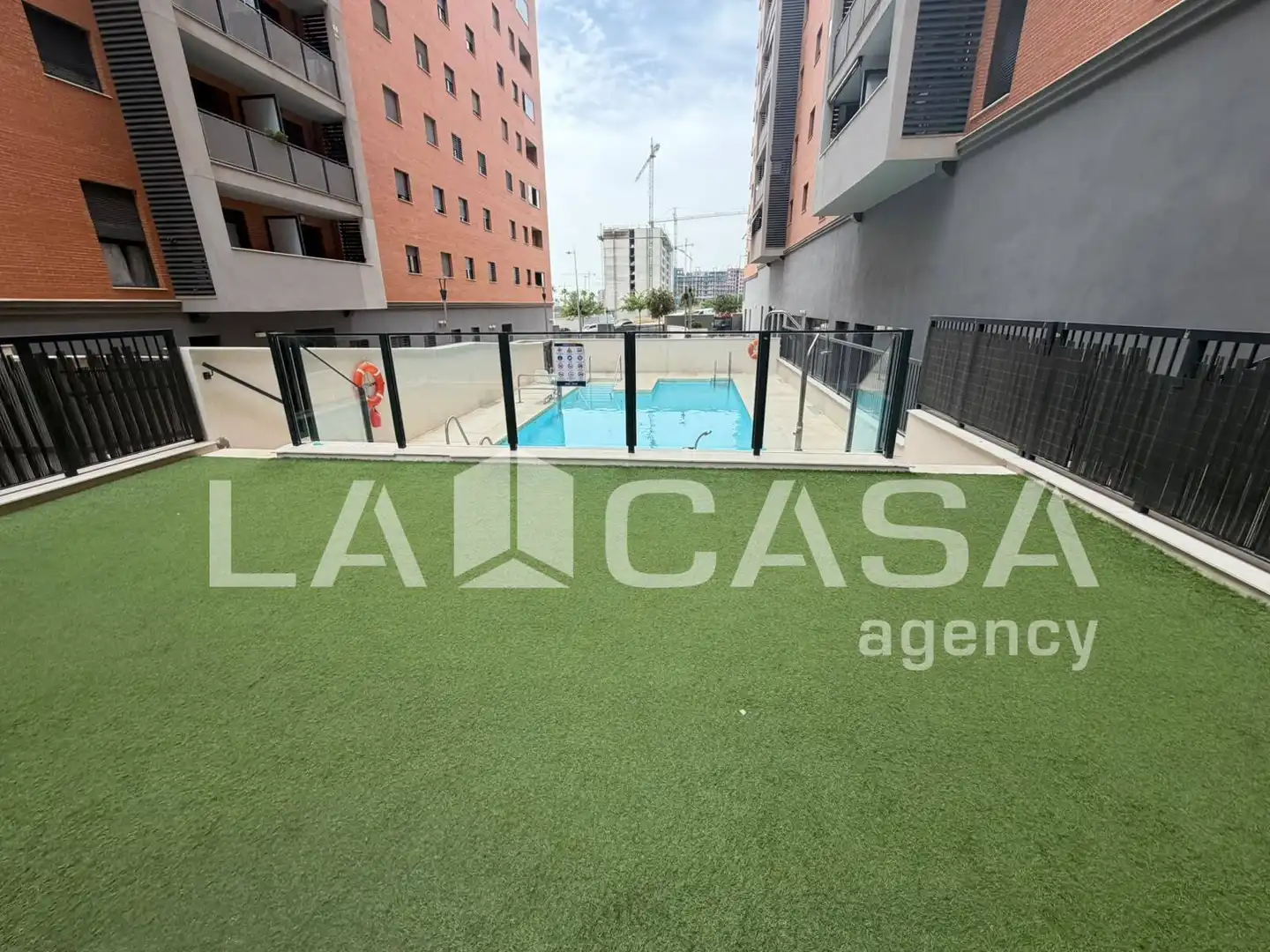 Appartamento con piscina in vendita a Entrenúcleos, imagen 18