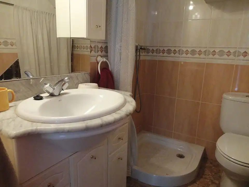 Baño de Casa adosada en venta en Riocavado de la Sierra
