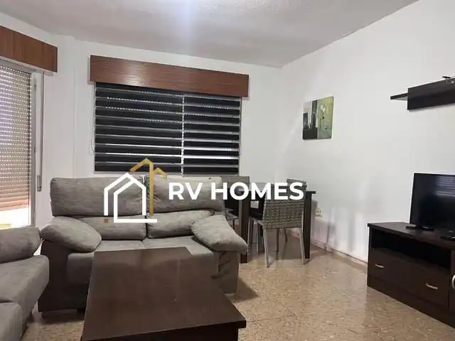 Flat with lift to rent in Centro