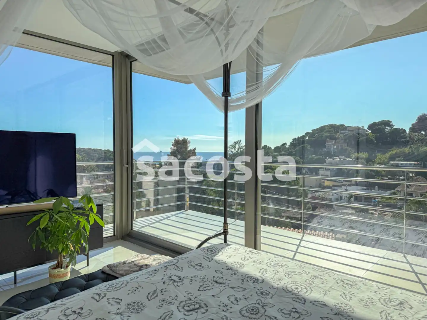 Dormitori de Casa o xalet en venda en Lloret de Mar amb Aire condicionat, Jardí privat i Terrassa